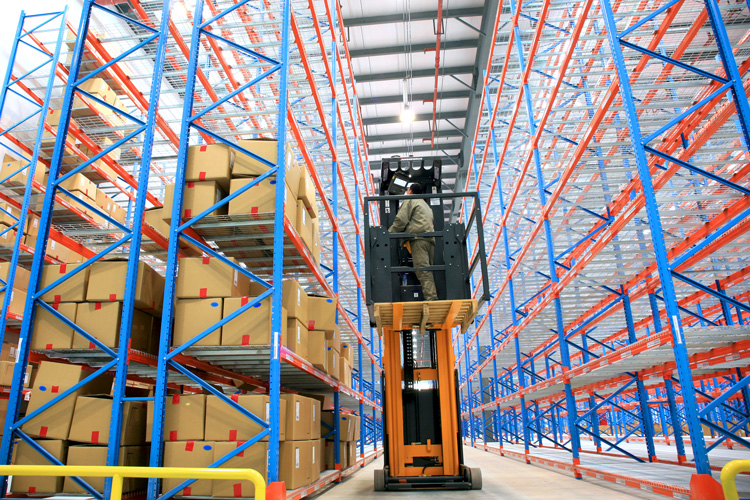 warehouse pallet rack