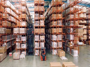 Hot-selling China Very Narrow Aisle Pallet Rack with Ce Certificate
