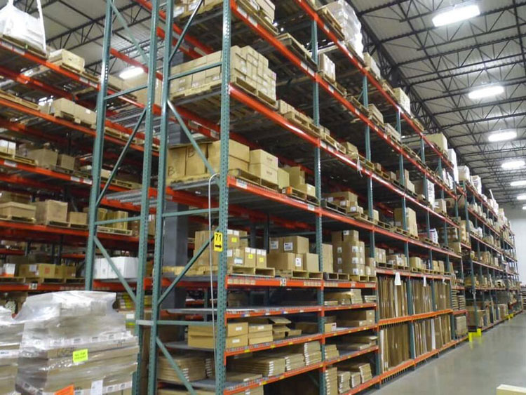 What types of unit pallet storage racks are there?