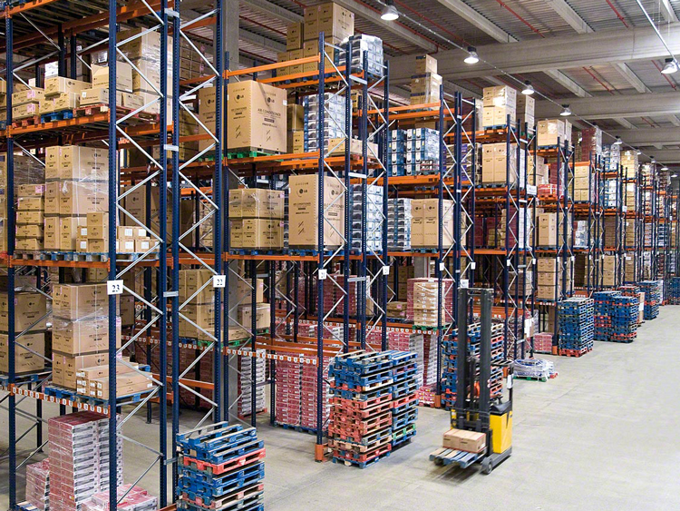 Advantages of pallet racking